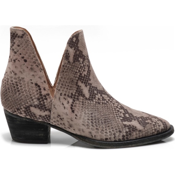 Free People | Animal Charm Double V Boots - Leather Size 39.5 - Picture 6 of 6